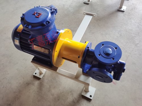 無洩漏(lòu)磁力高粘度齒輪(lun)泵 無洩漏磁力高粘(zhan)度齒輪泵